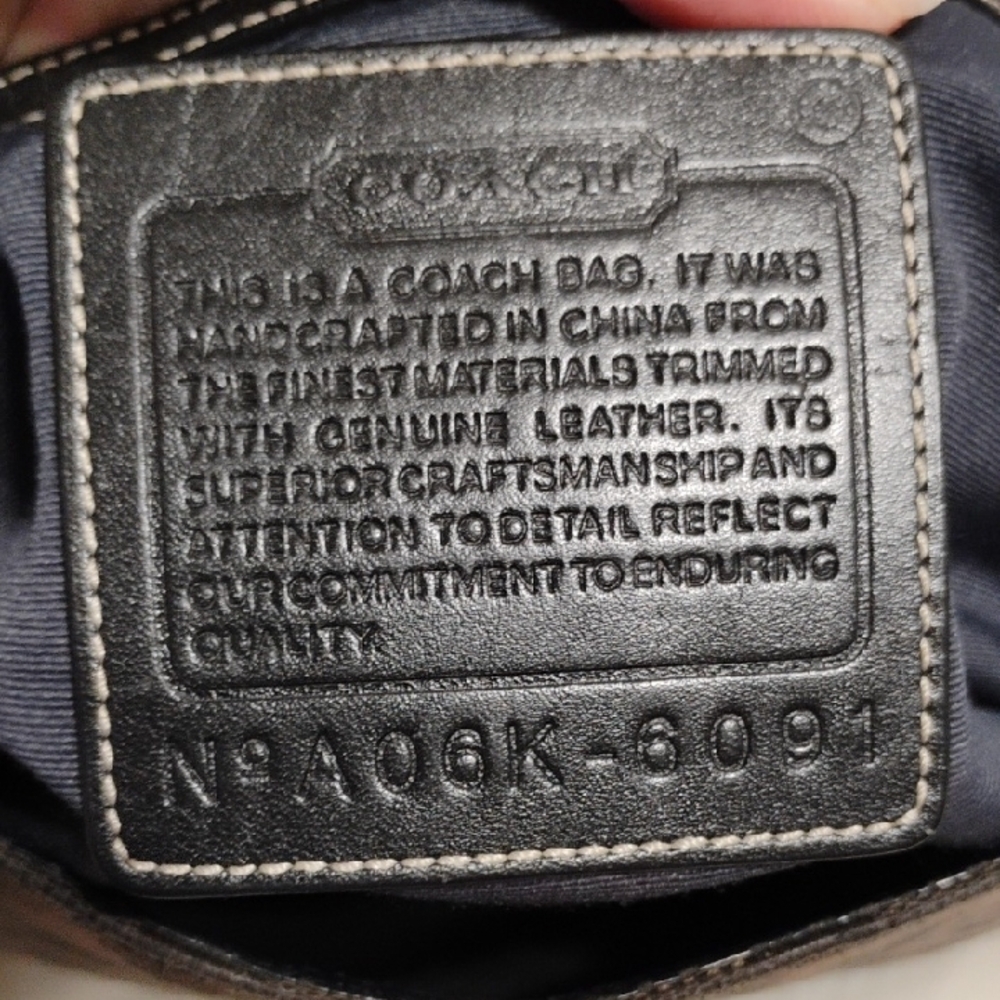 Coach Y2K Monogram C Clip Black Shoulder Bag W Hangtag - Picture 11 of 15